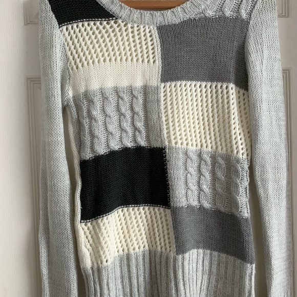 Ci Sono Sweater Size Large - Picture 4 of 15